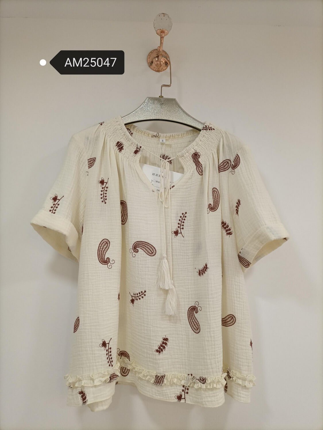 am25047 Paisley Embroidered Gauze Blouse – Cotton Double Gauze Tassel | MX Craft Studio