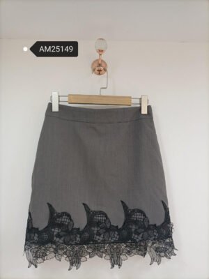 Lace Hem Tailored Skirt – black lace appliqué | XM Fashion Mfg