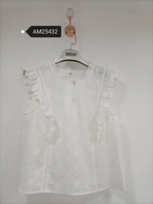 Ruffle Sleeve Eyelet Blouse | MX Craft Studio