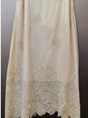 AM260006 Women's White Floral Embroidery Spaghetti Strap Dress OEM Clothing Manufacturer